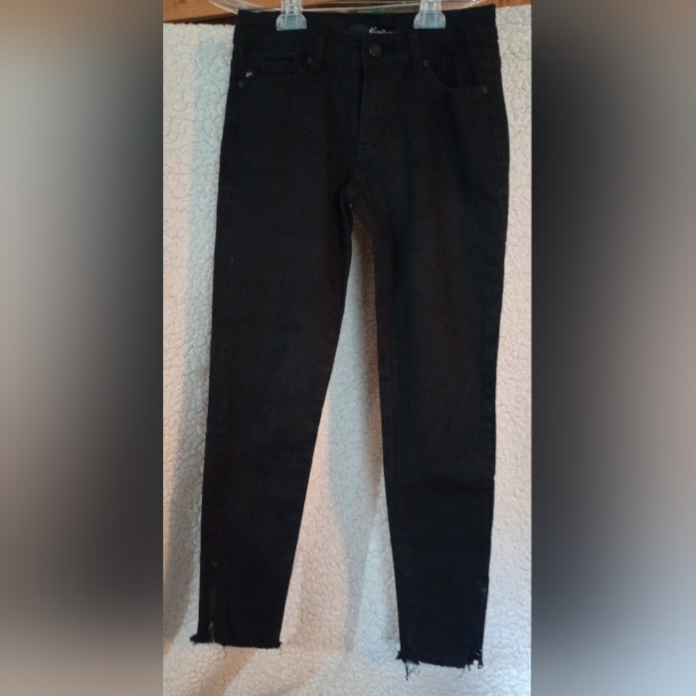 Kancan Black Holey Distressed High Rise Skinny Keans Size 26